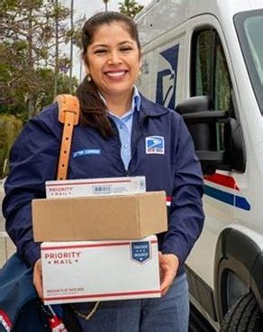 sexy booty|Welp they smoked the usps mail carrier in Ohio